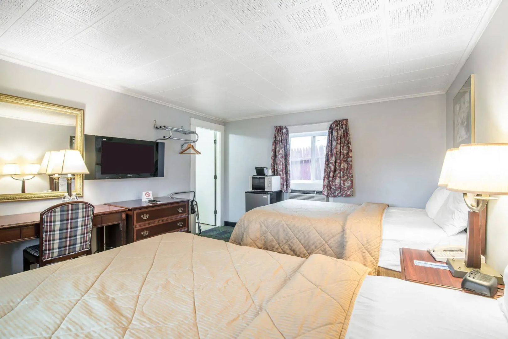 Royal Inn Claremont