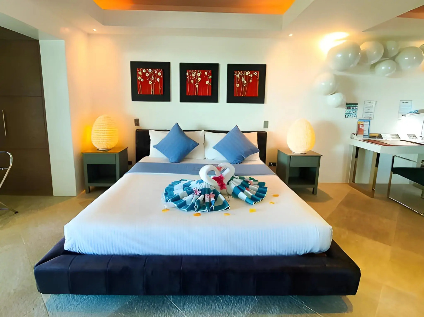 Lingganay Boracay Hotel Resort