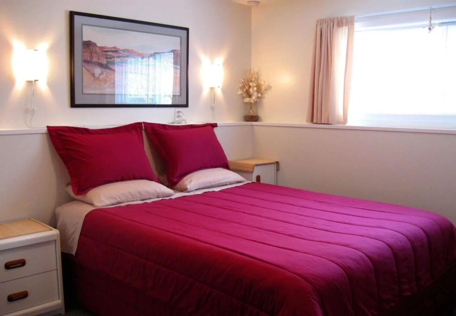 1 Of A Kind Sculpture B&B