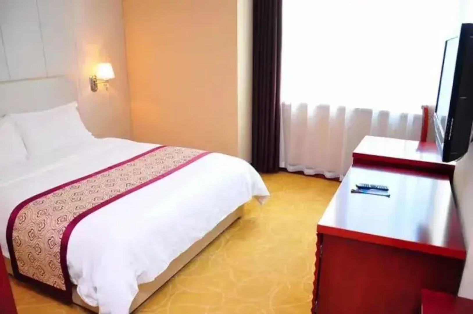 Xining Xibai Hotel