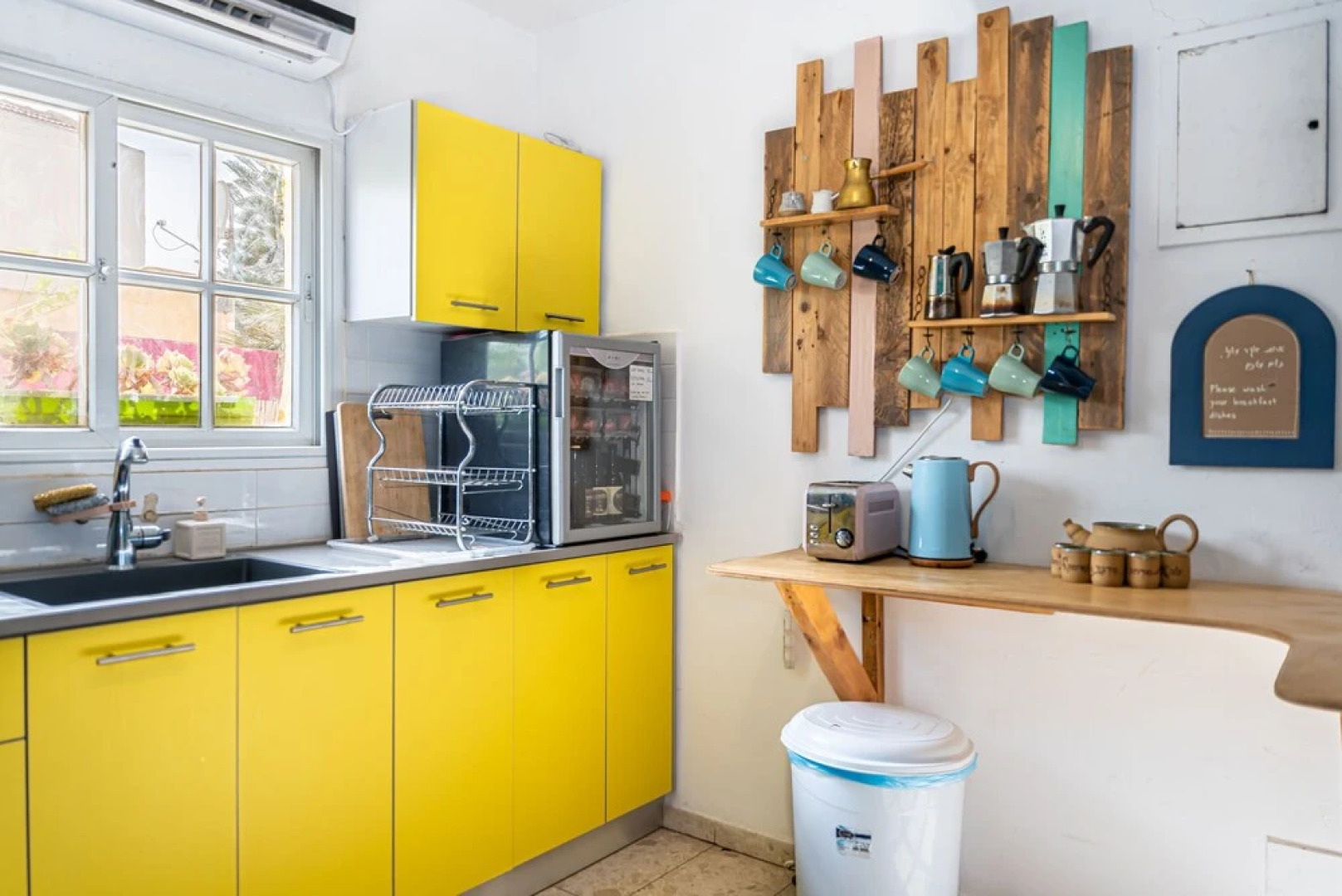 The White Hill Guest House - Hostel