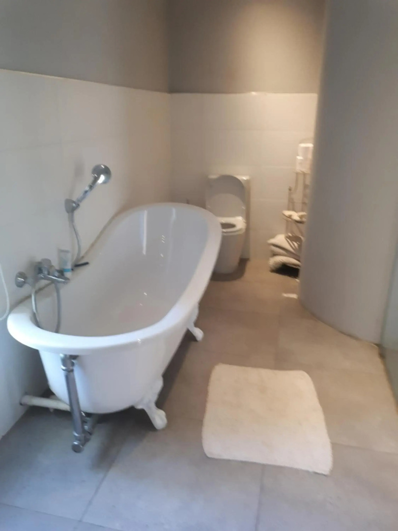 Sarah's Place- Manor House