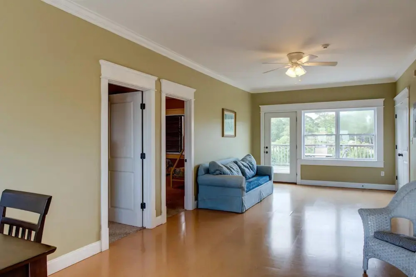 Purple Parrot - 200 Leonora Ct