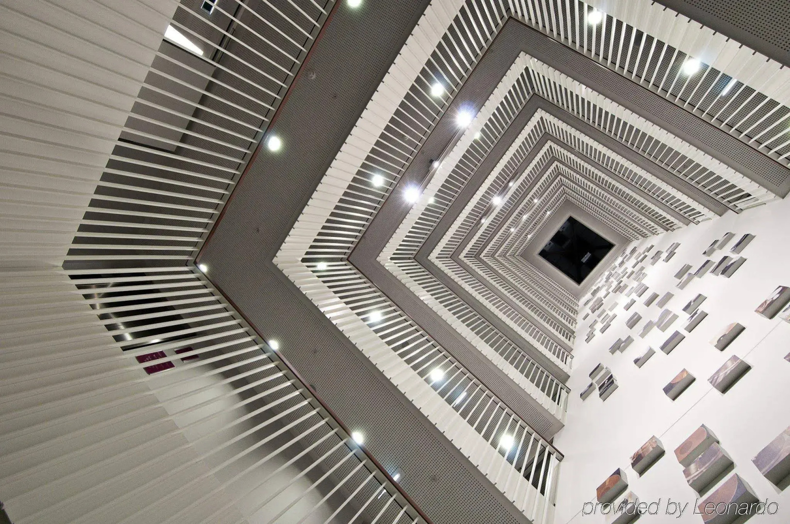 Crowne Plaza Amsterdam South by IHG