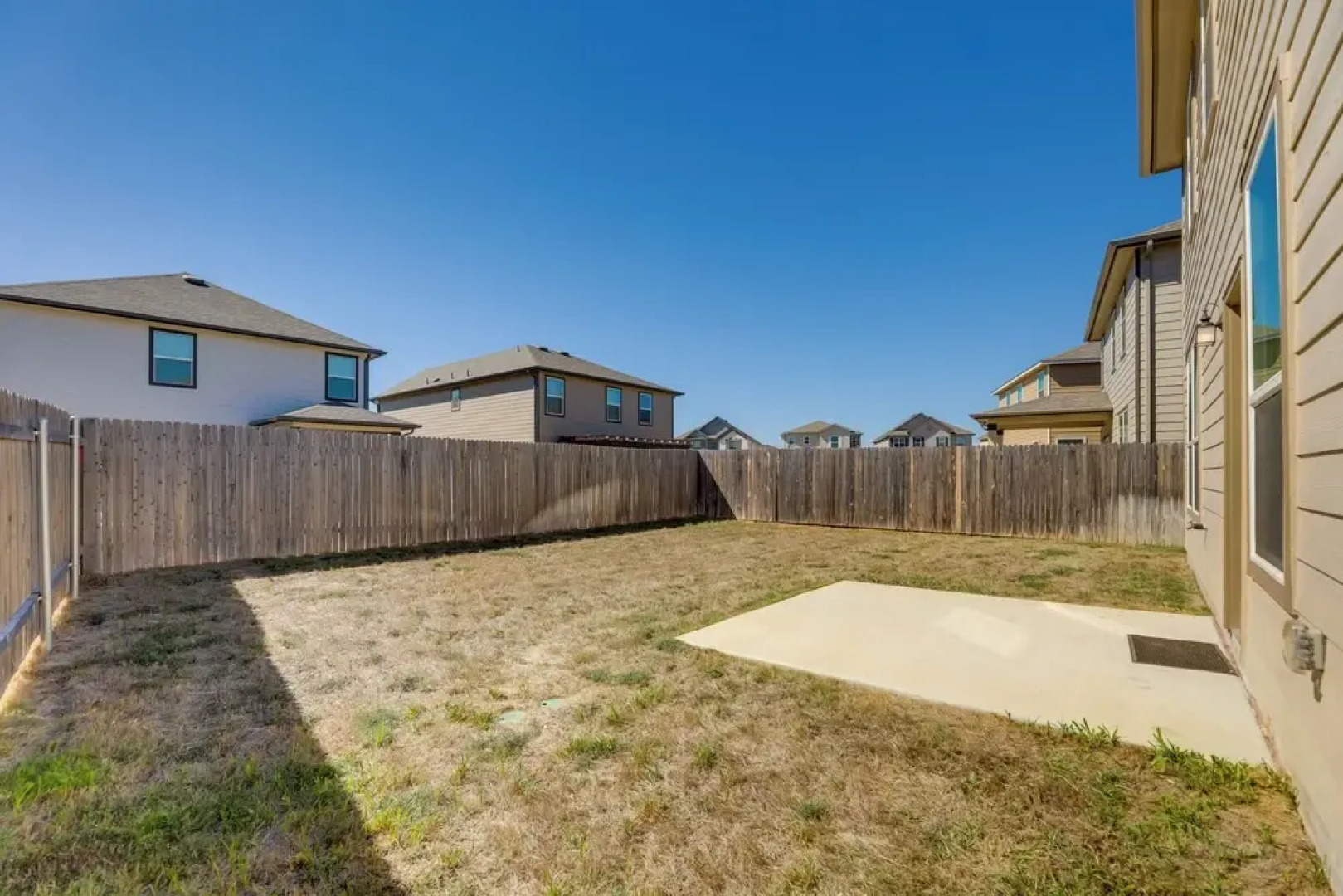 Manor Vacation Rental w/ Yard: 17 Mi to Austin!