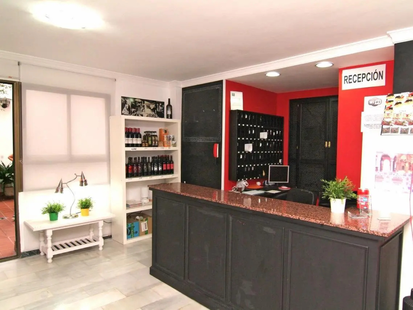 Hotel Virgen de los Reyes