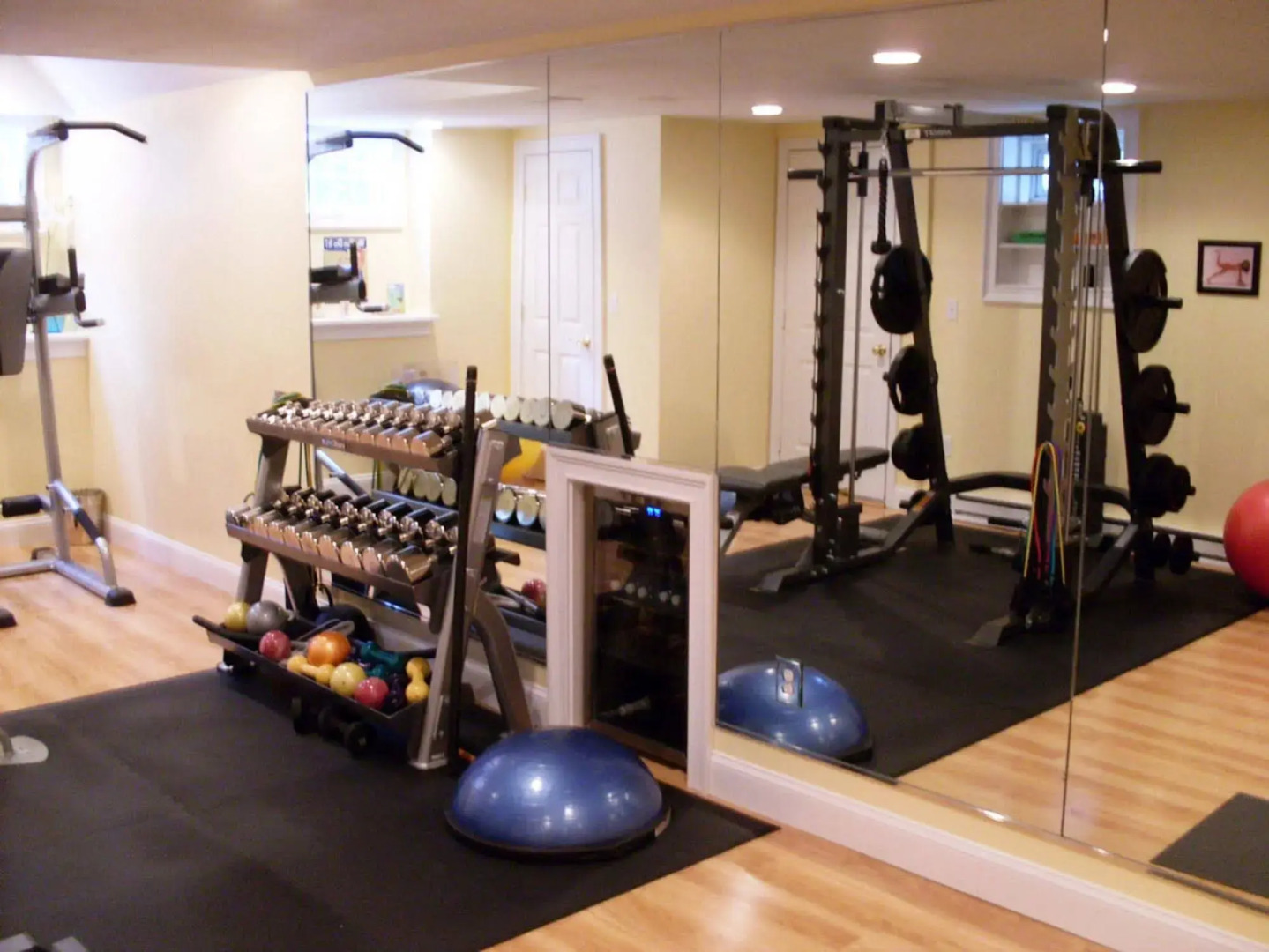 Whispering Palms Suite