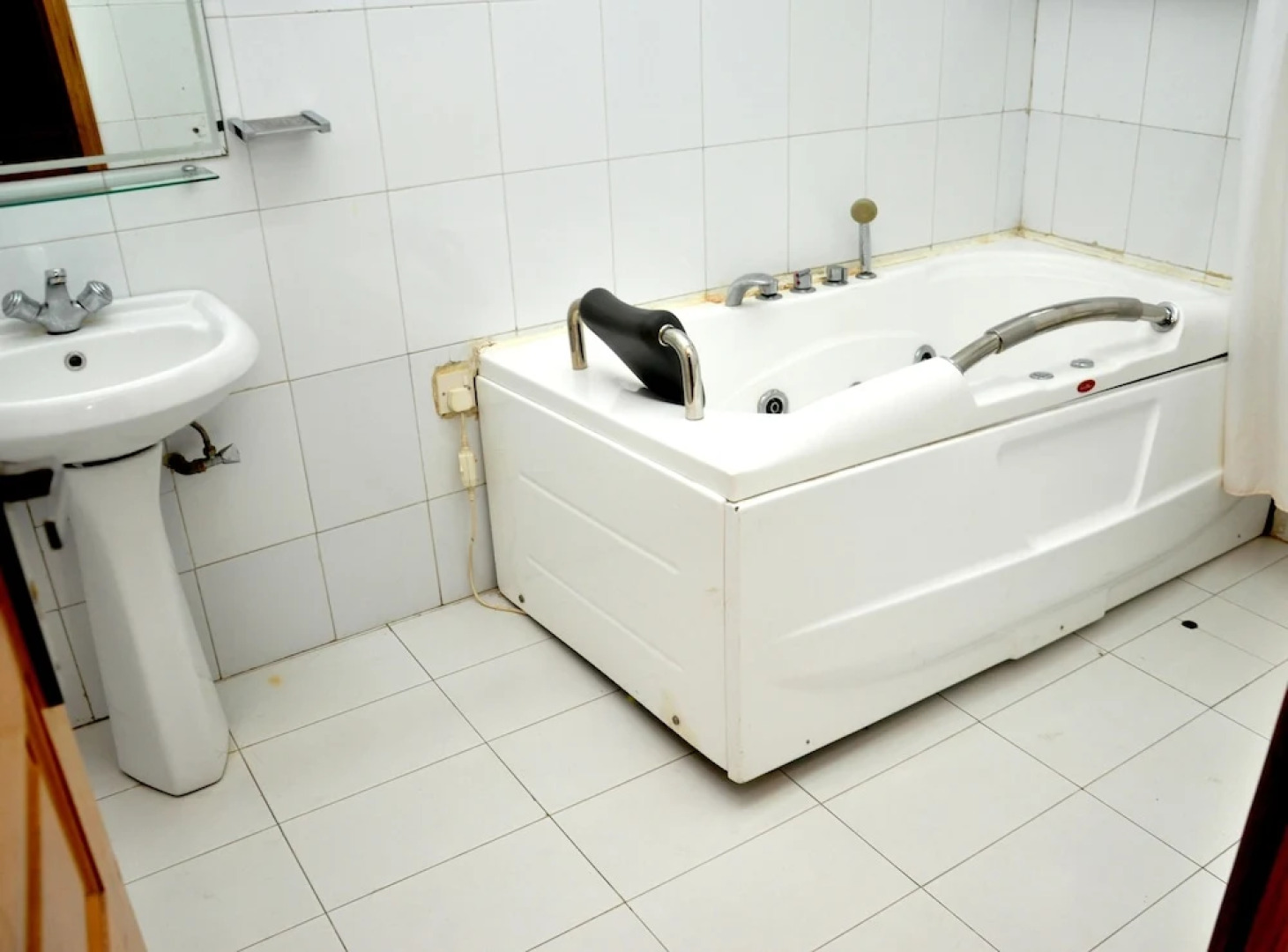 The Habitat Suites International Limited