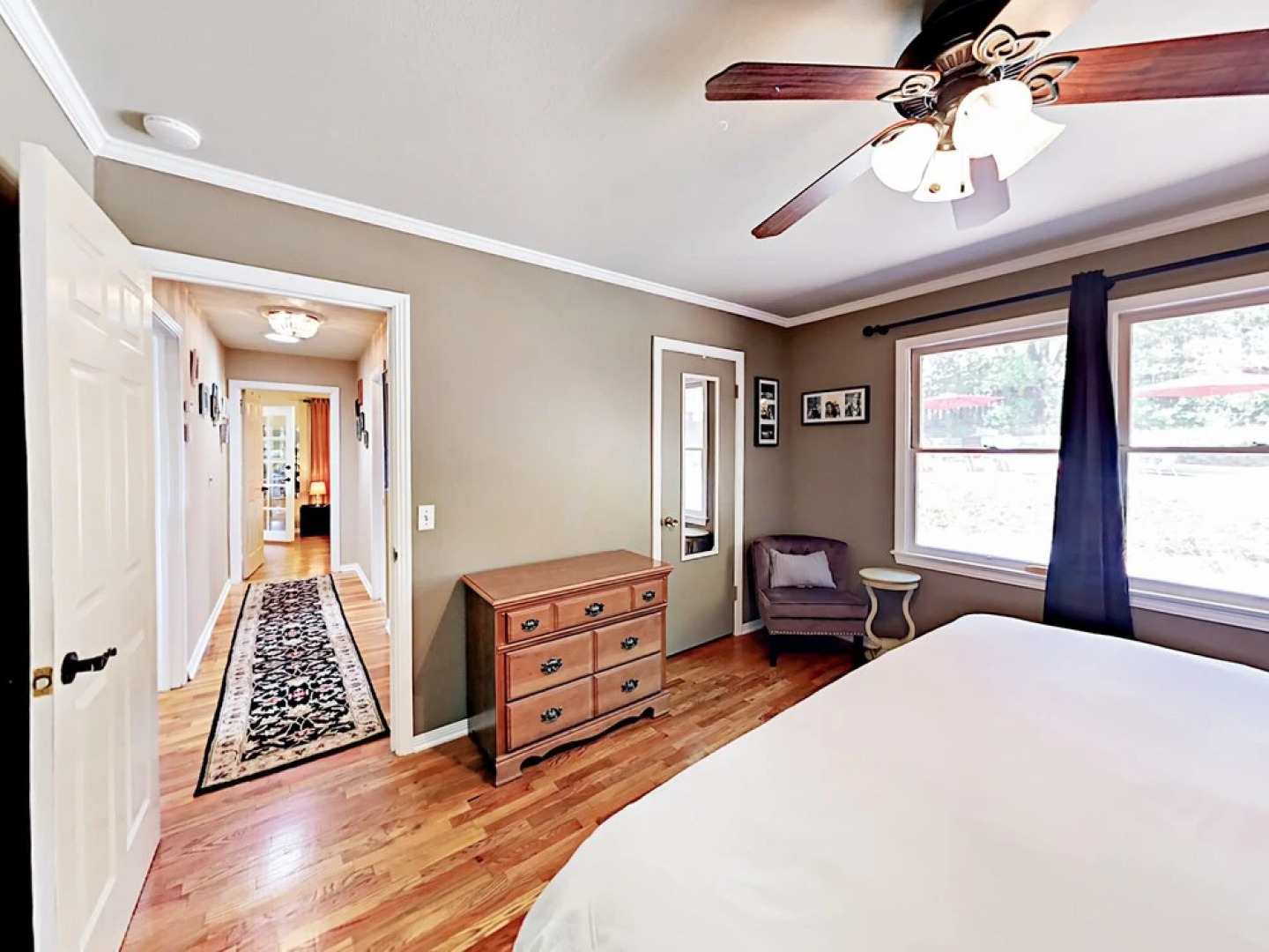 5305 Olmeda Cabin 2 Bedrooms 1 Bathroom Cabin