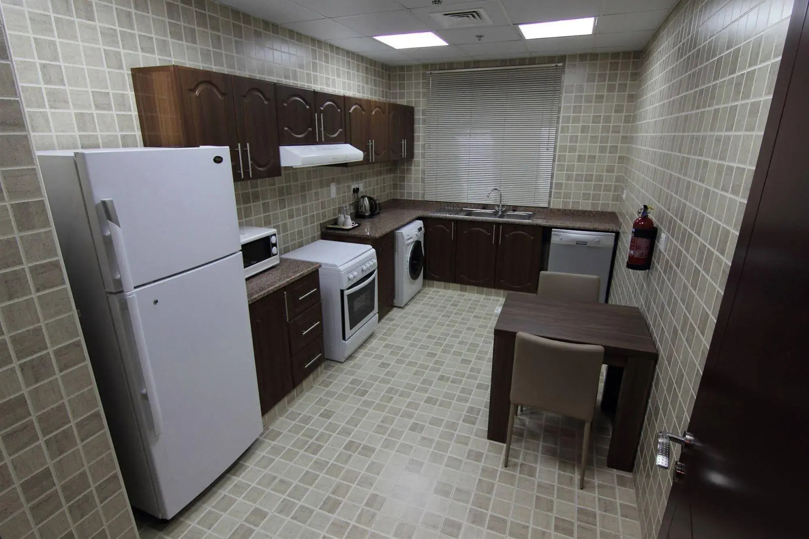 Home to Home Hotel Apartments