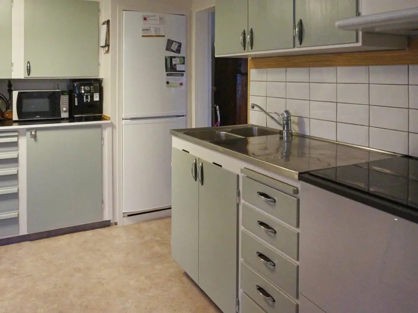 9 Person Holiday Home in