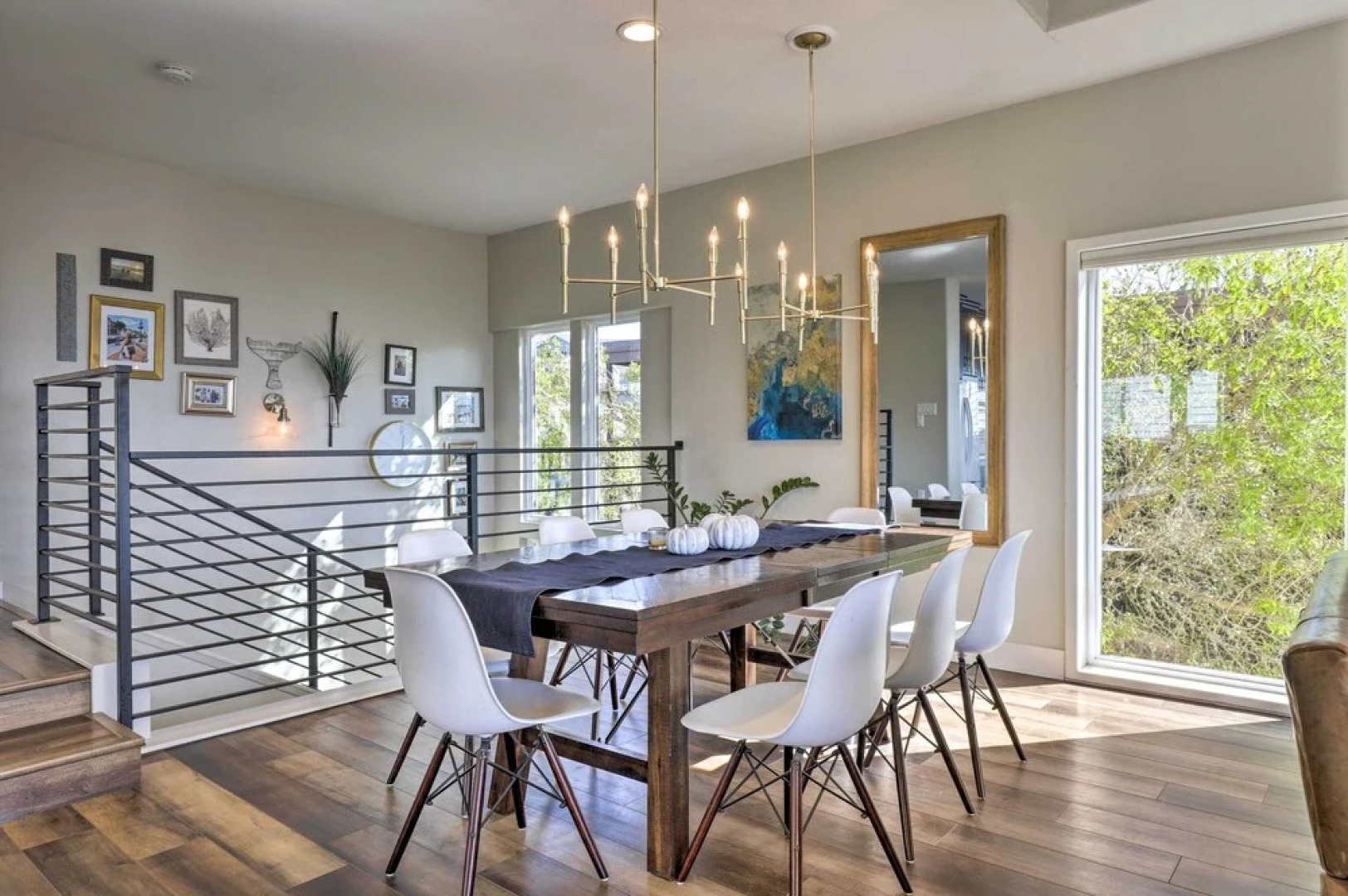 Remodeled Home w/ Spa & Deck: Walk to Dillon Beach