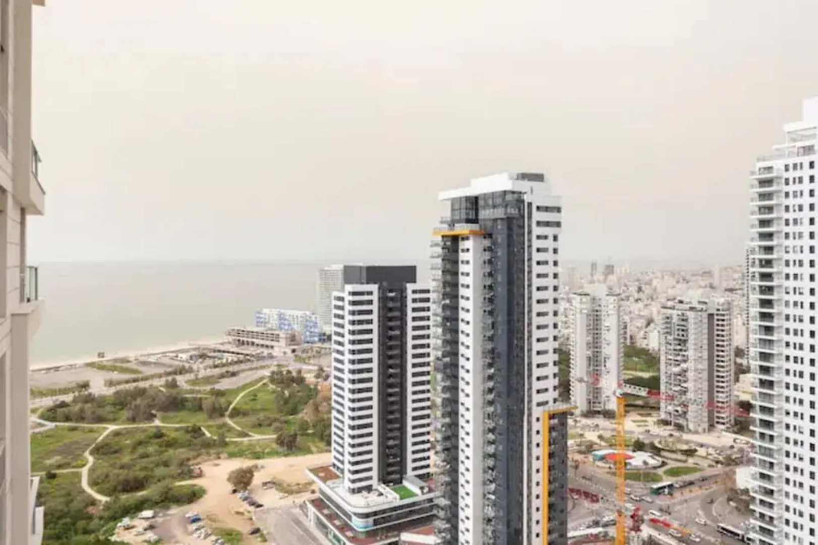 Luxury 3BR 32 Floor SeaView