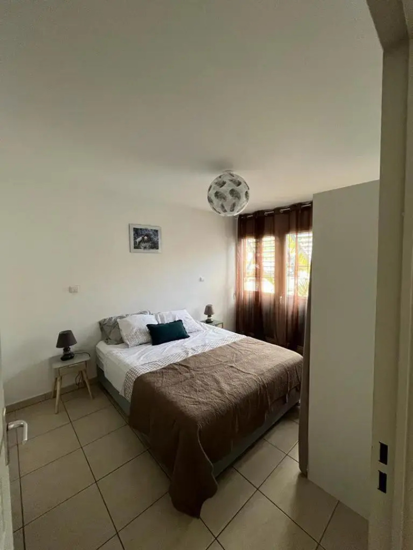 Saint-Leu Reunion Centre Ville T3 Duplex Meuble