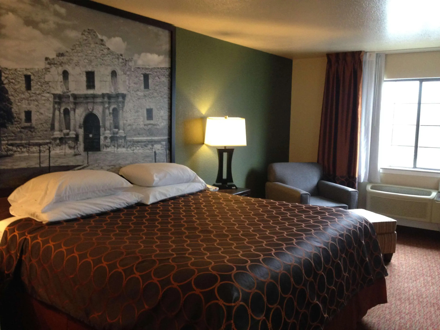 SureStay Plus by Best Western San Antonio Airport