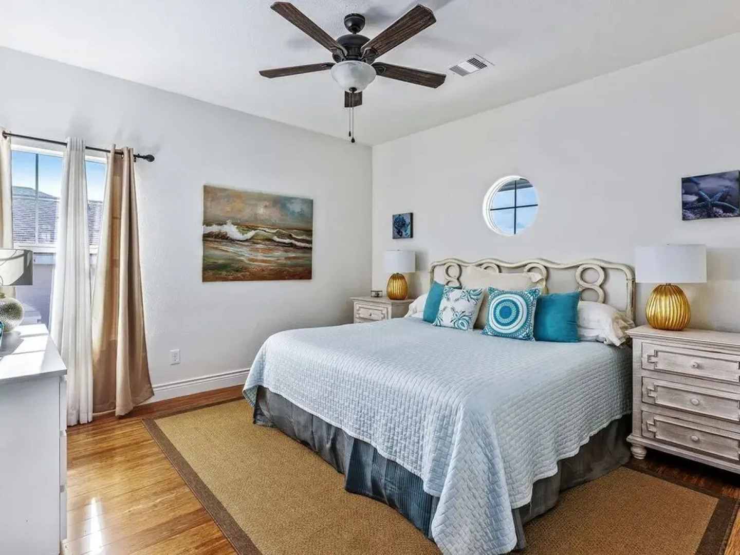 Shore Enuff - 3 Br Home