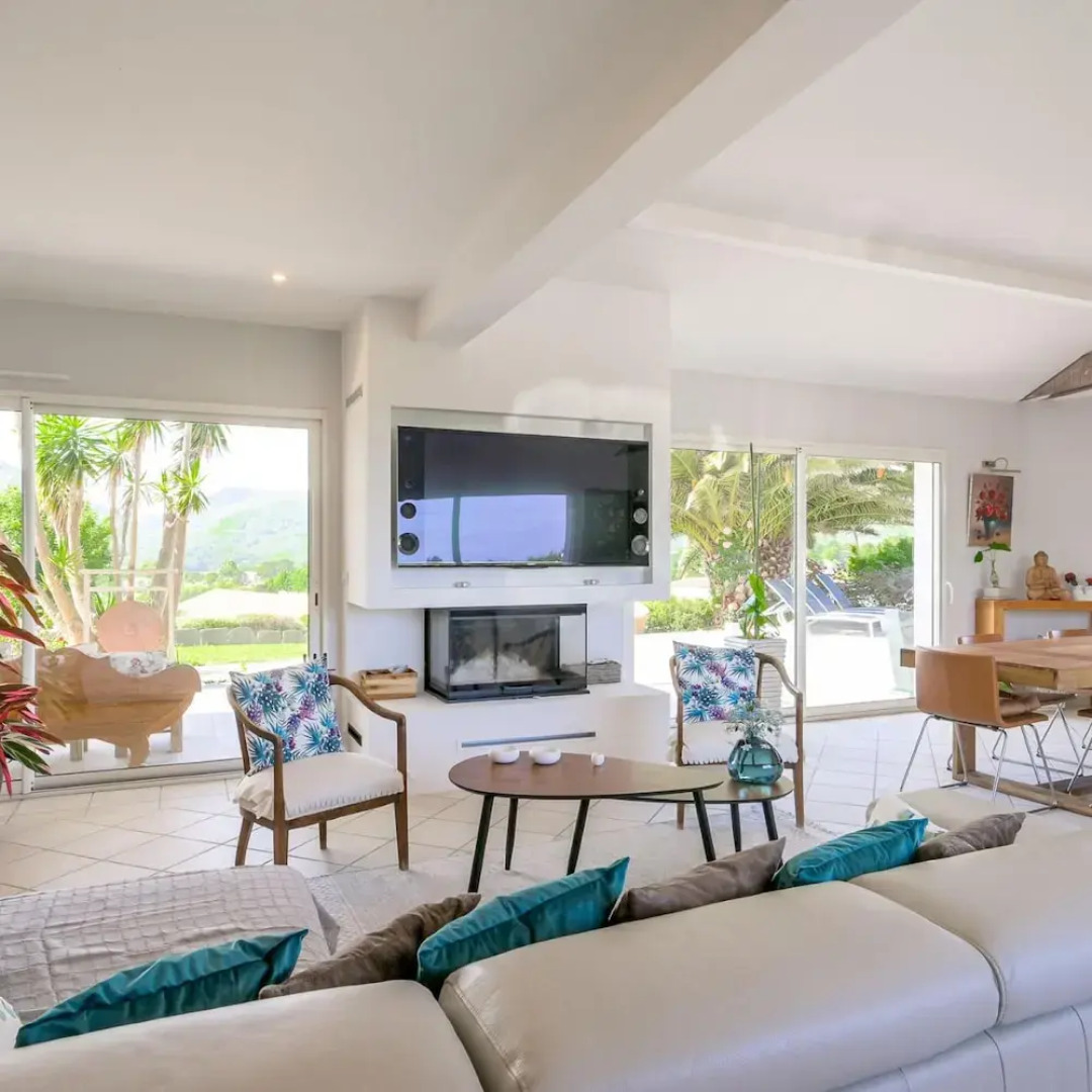 Maison Madalena With Pool Close to Ocean