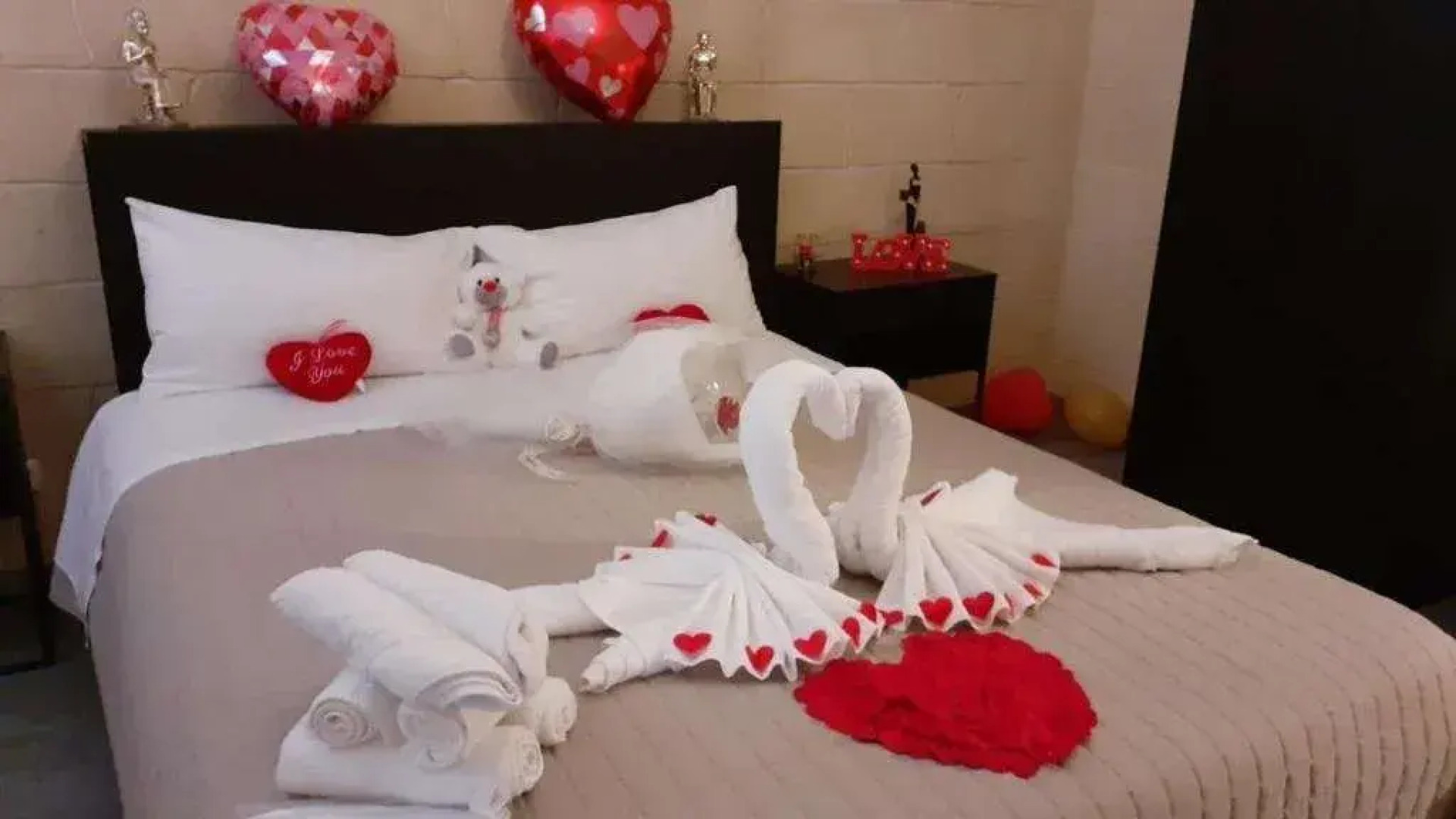 Luxury Living Suite B And B