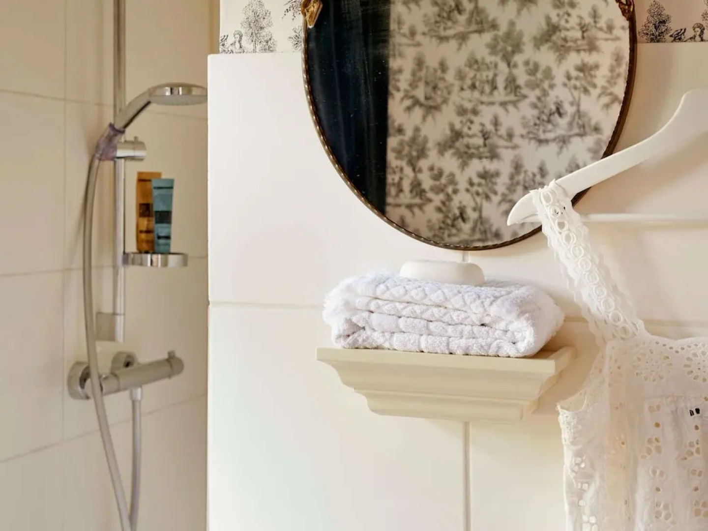 Beautiful Farmhouse in Baarlo With Private Garden