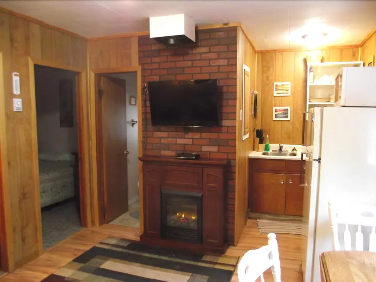 Cedars of Lake Eugenia - Cottage Resort