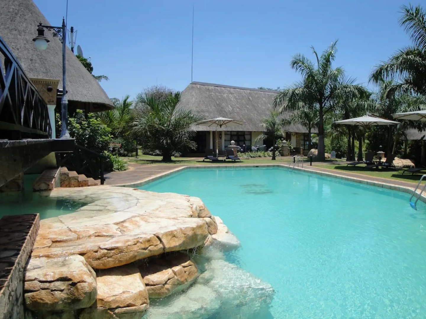 Summerfield Luxury Resort & Botanical Garden