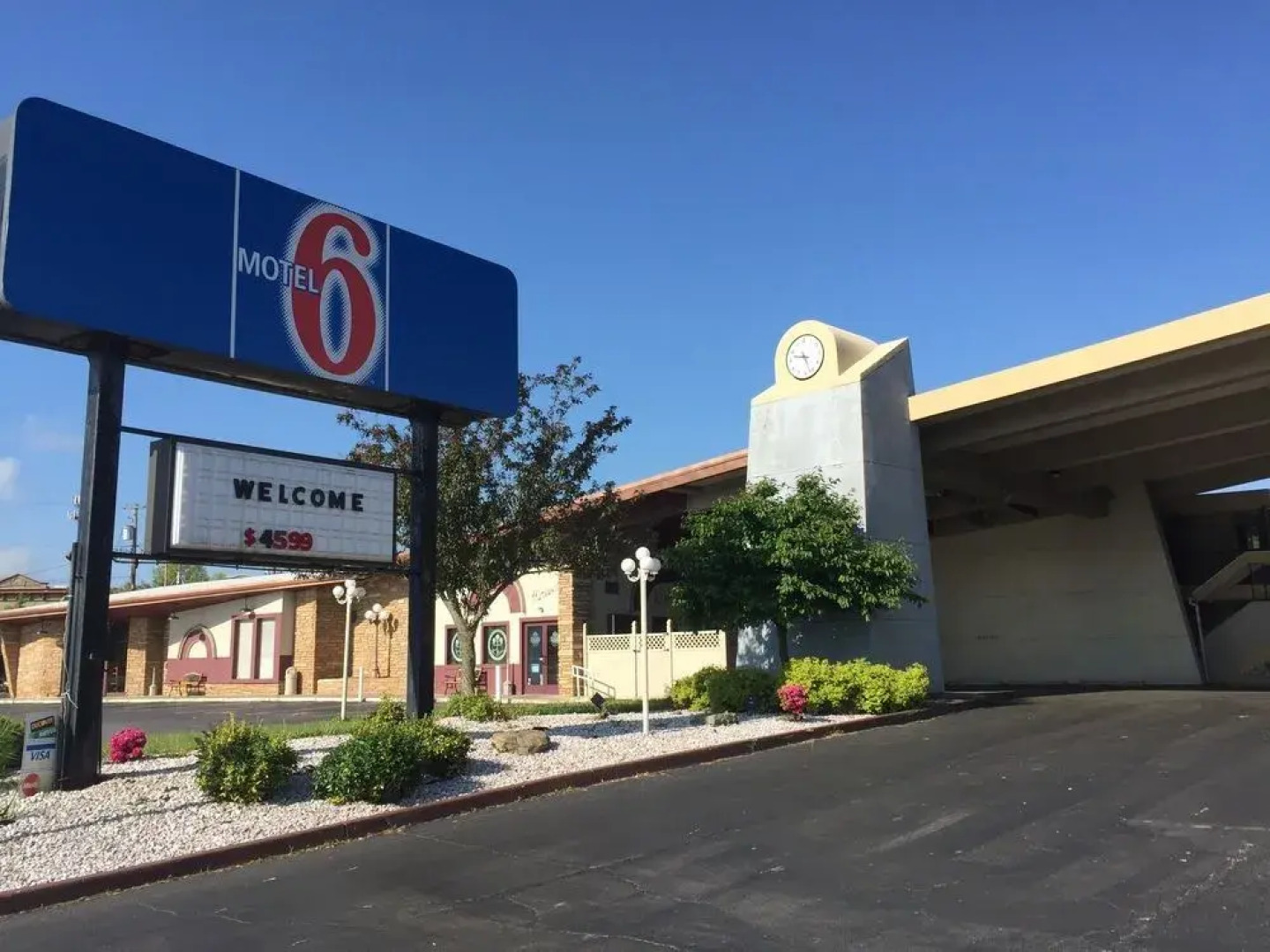 Super 8 - North Lima OH