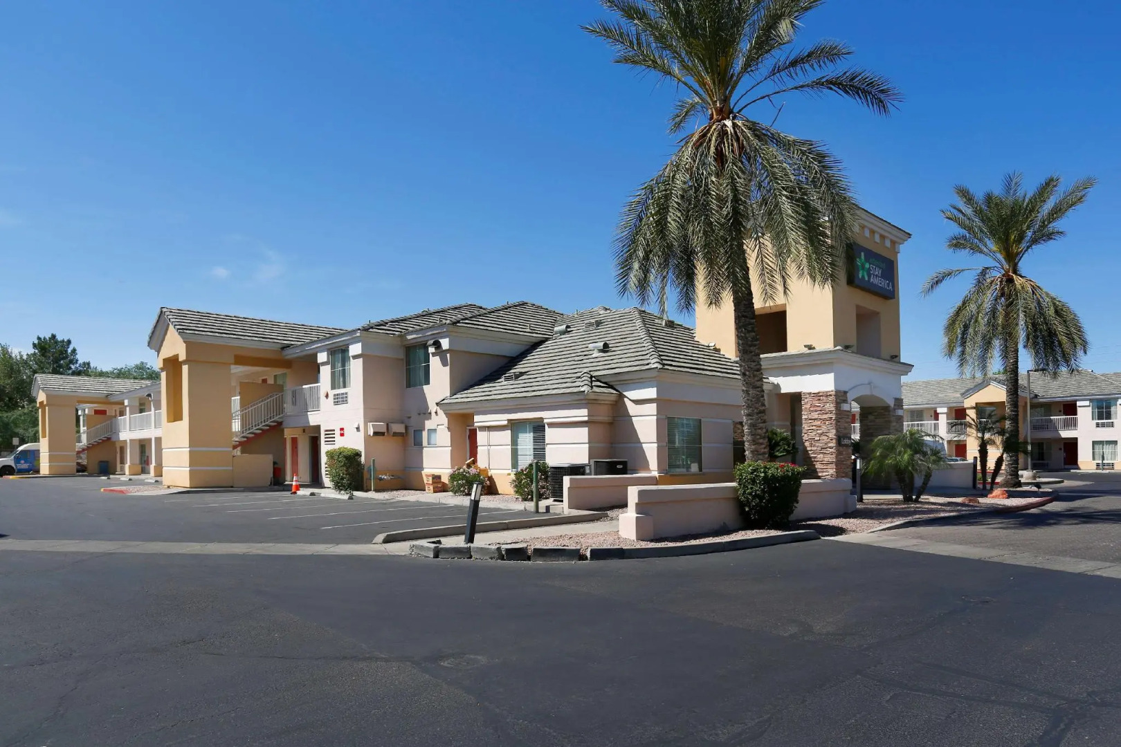 Extended Stay America Suites - Phoenix - Airport - E. Oak St.