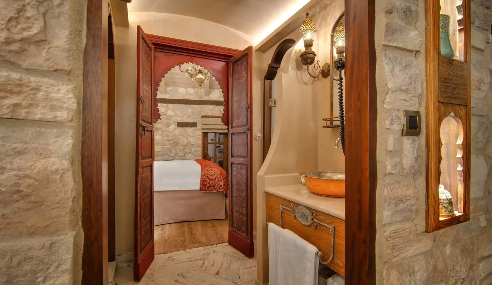 Kamares Boutique Hotel & Spa