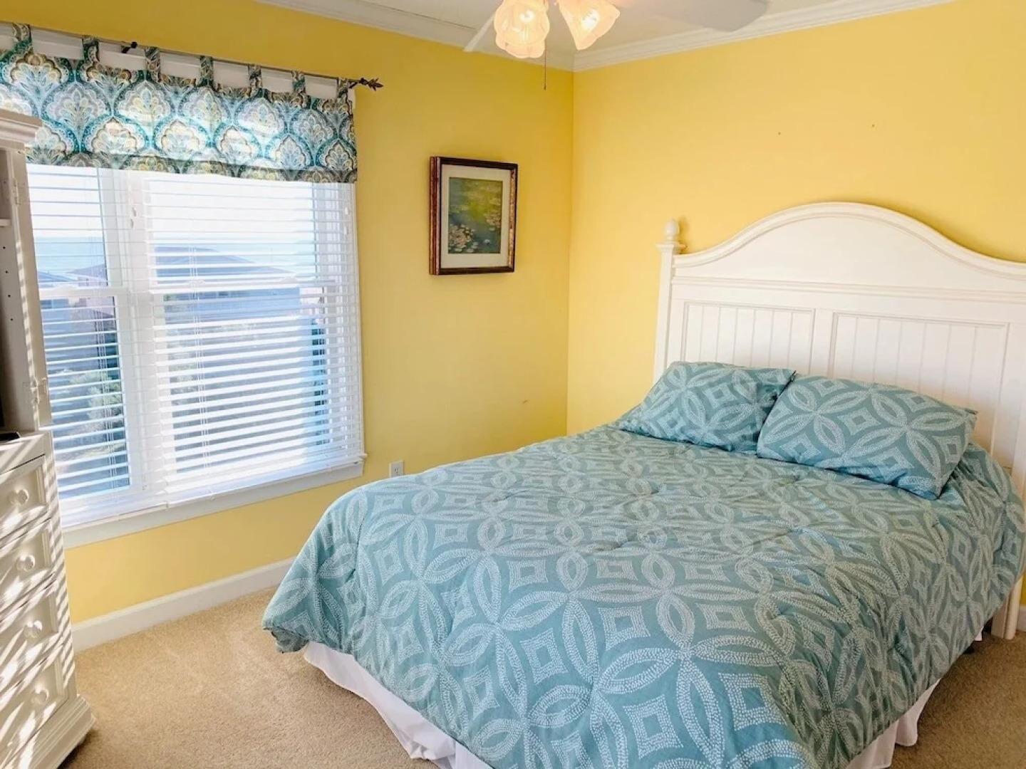 Old Man & The Sea 5 Bedroom Home by RedAwning