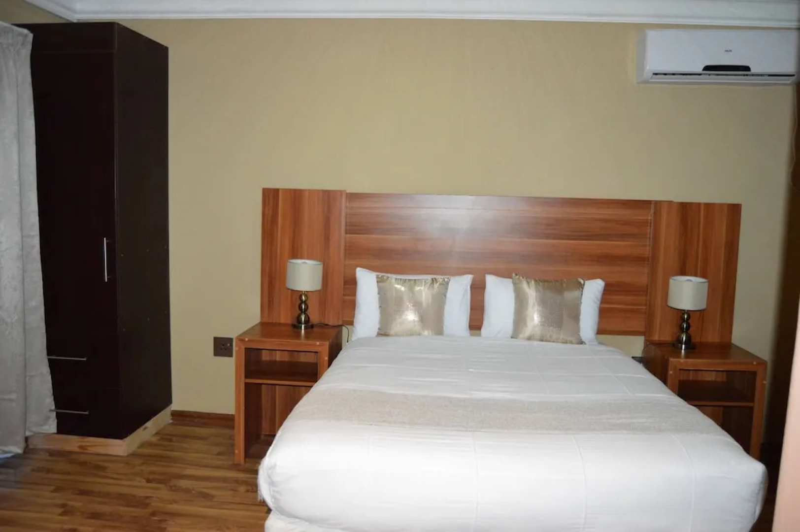 Cliffords Lodge & Spa