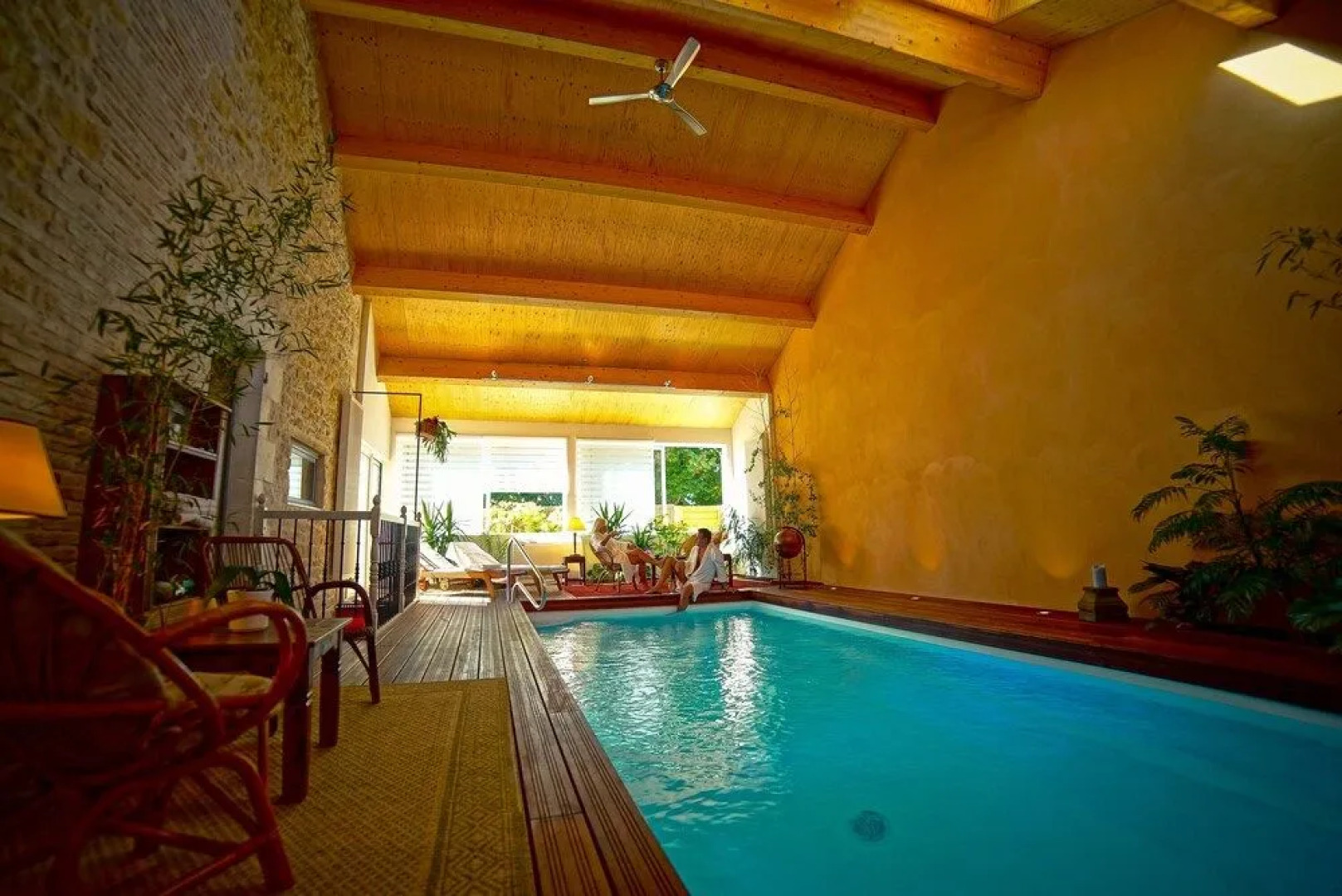 Pavillion du Chateau de Saint Augustin