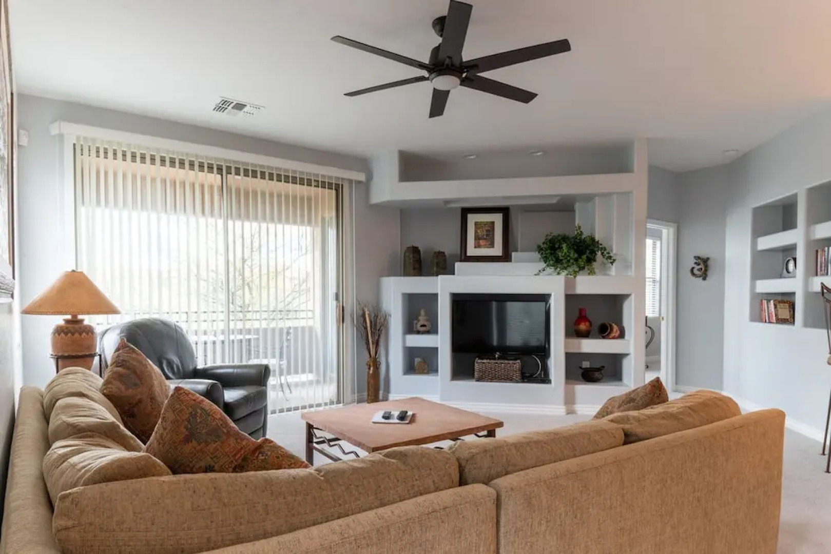 Sunset Sanctuary 3BR by Casago