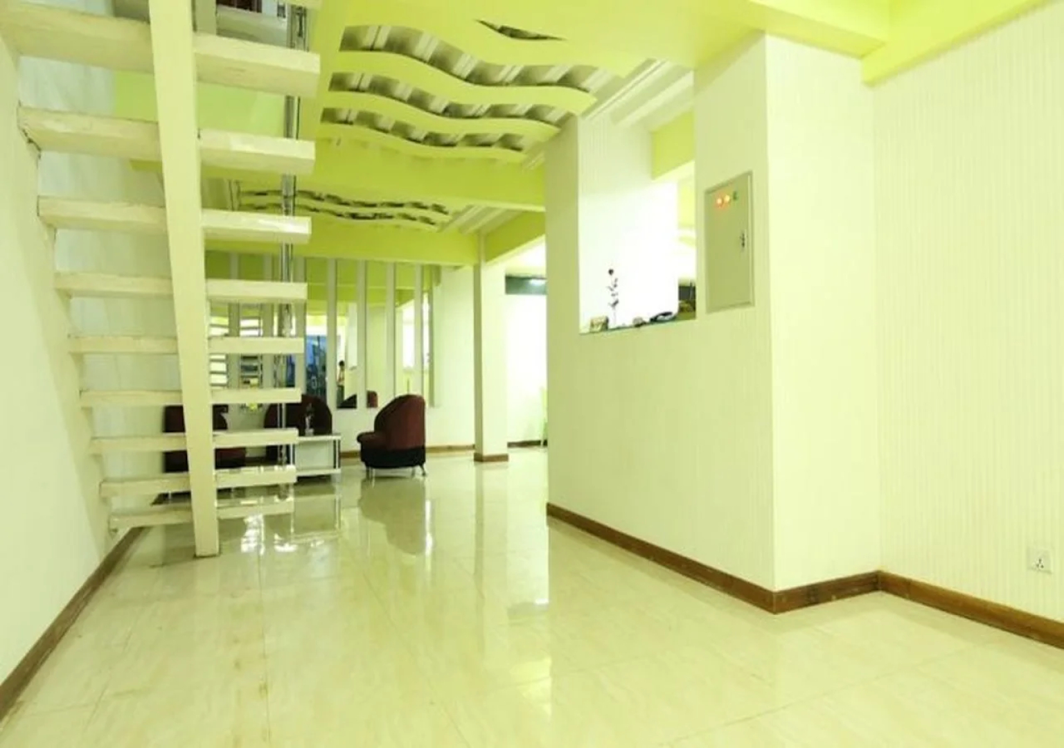 鲁克赛尔豪华酒店(Luxer Deluxe Hotel)