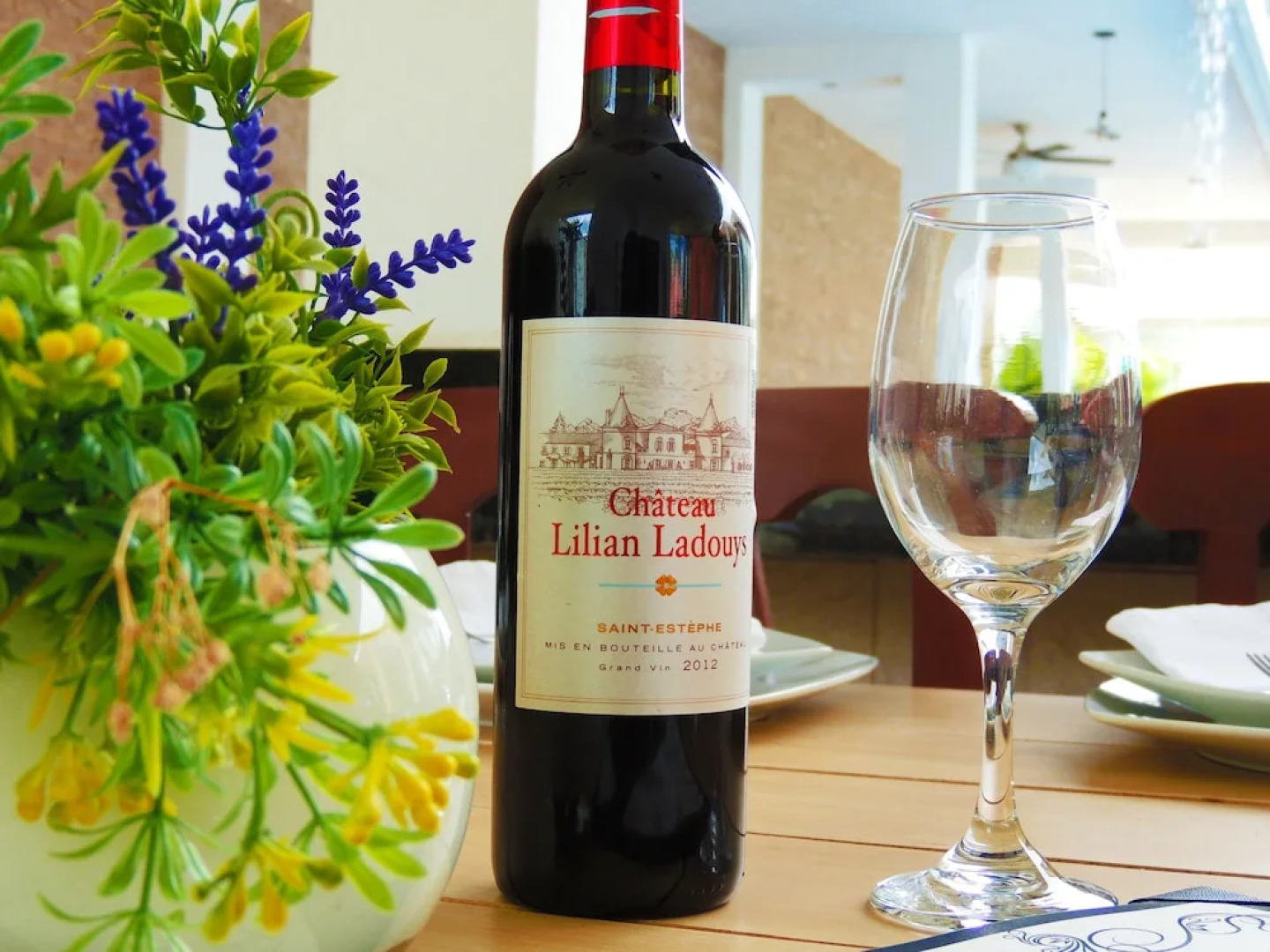 Royal Aqua Luxury Hotel & Spa