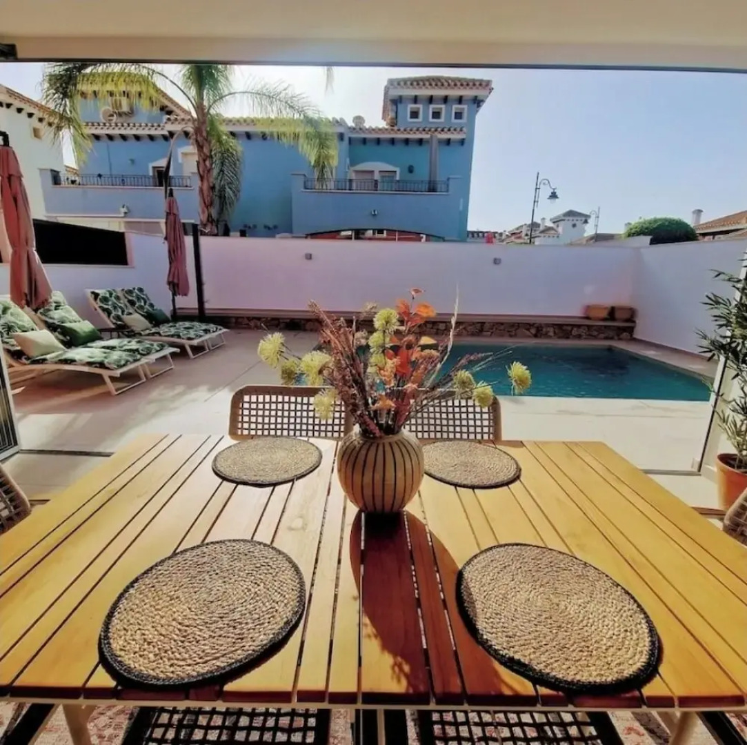 Stunning 2 bed Villa With Private Salt Water Pool