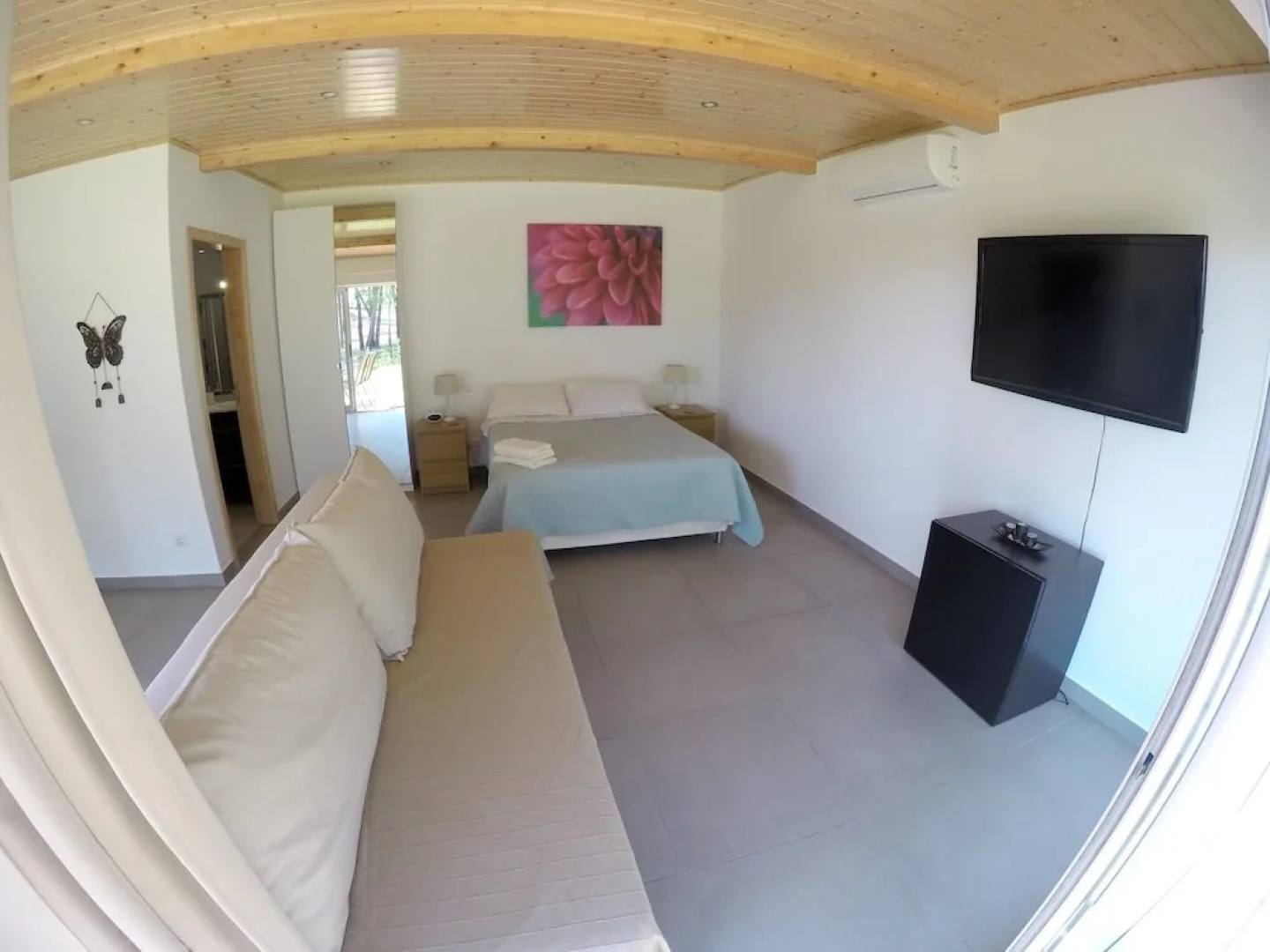 Studio in Serra do Bouro, With Pool Access, Enclosed Garden and Wifi -