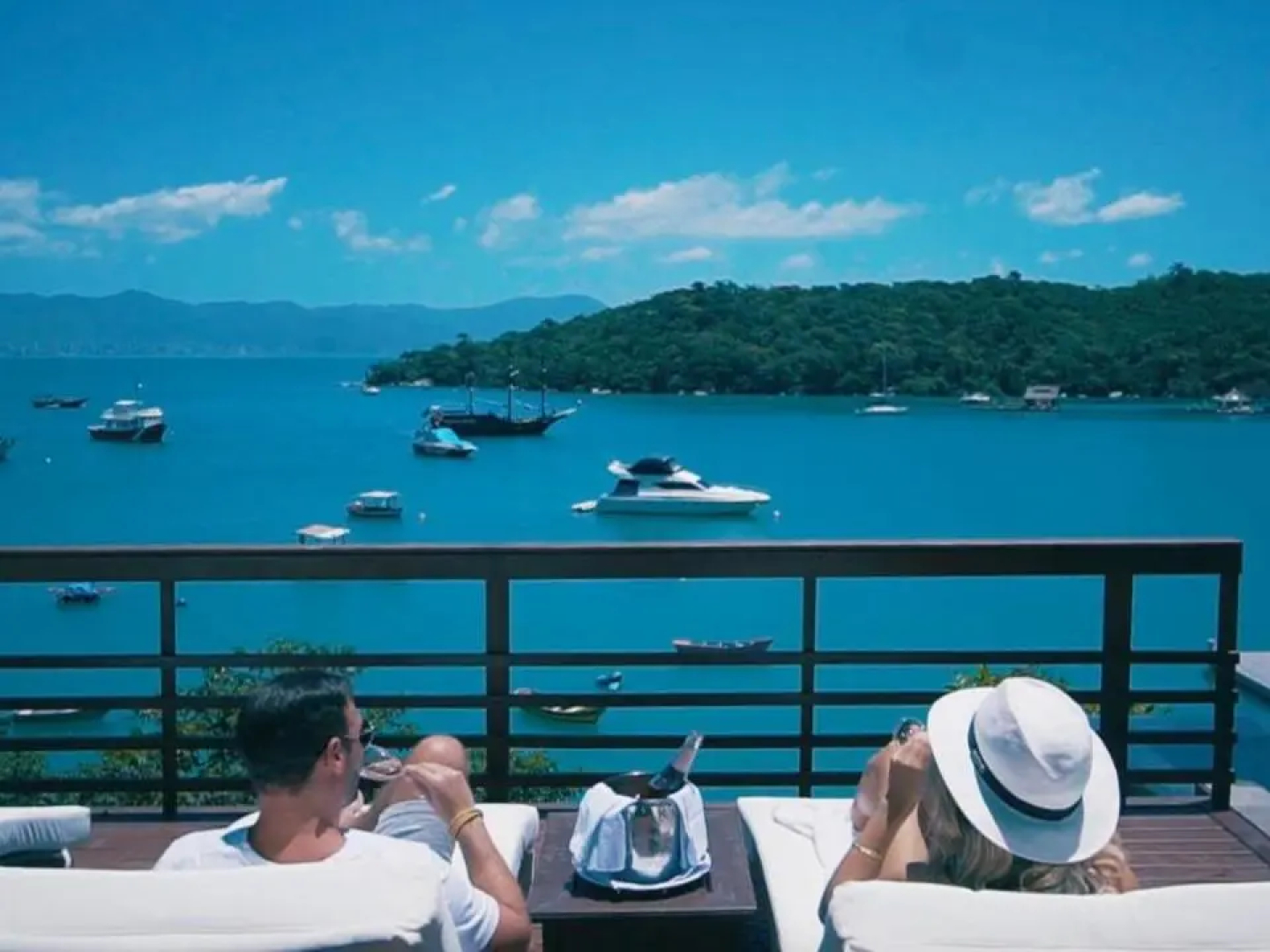 Caixa D'aço Exclusive Hotel