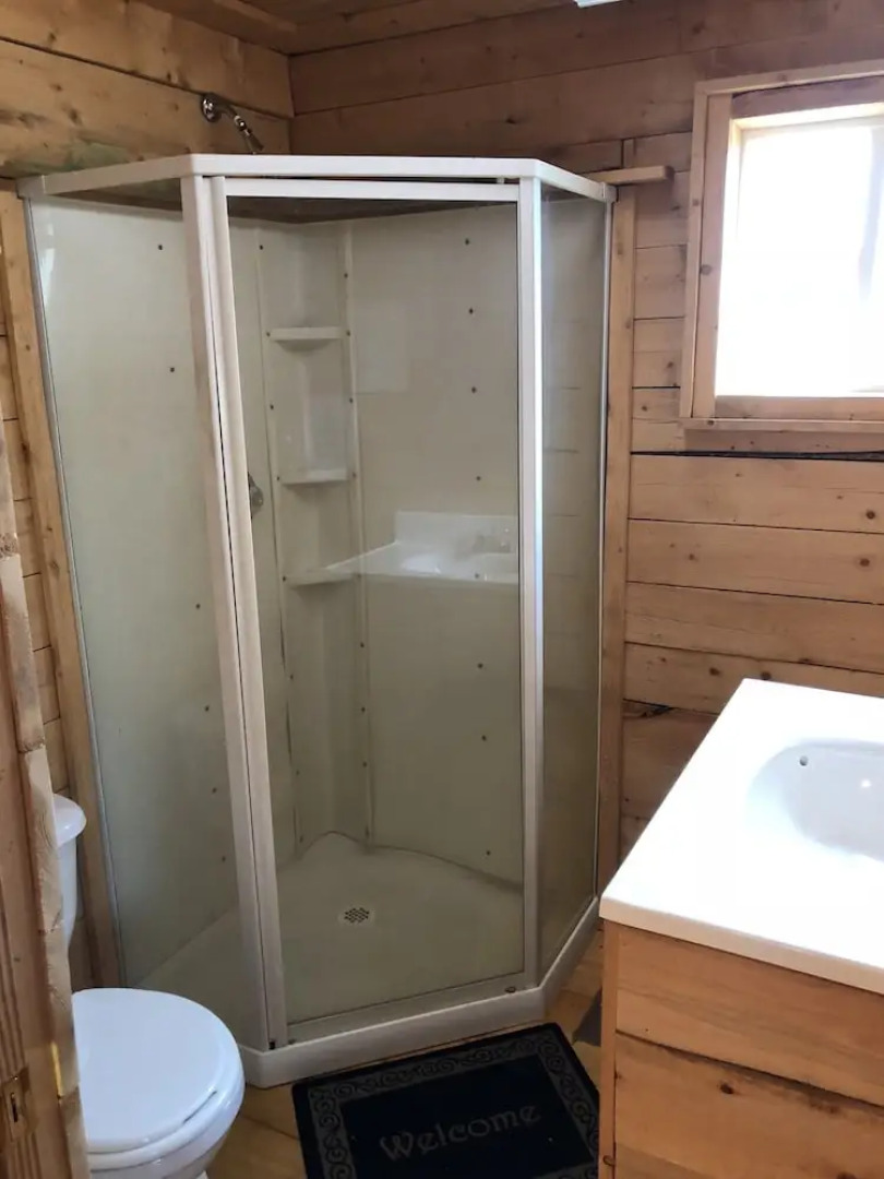 Ninilchik 132.6 Cabins and Rv Park