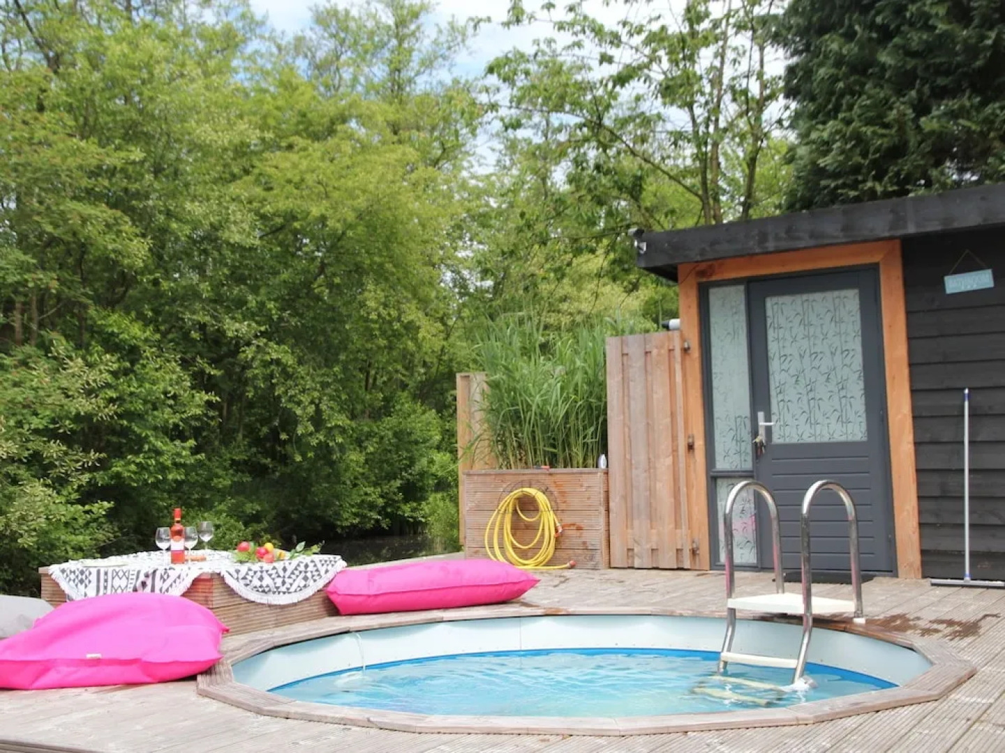 Cosy Holiday Home in Loosdrecht With Pool