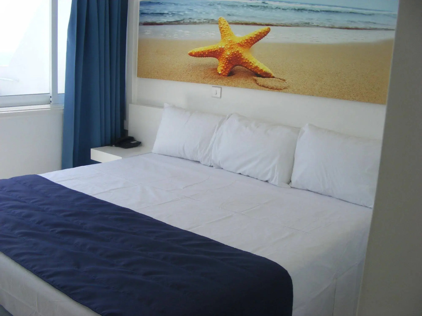 Sun Hall Beach Hotel Apts.