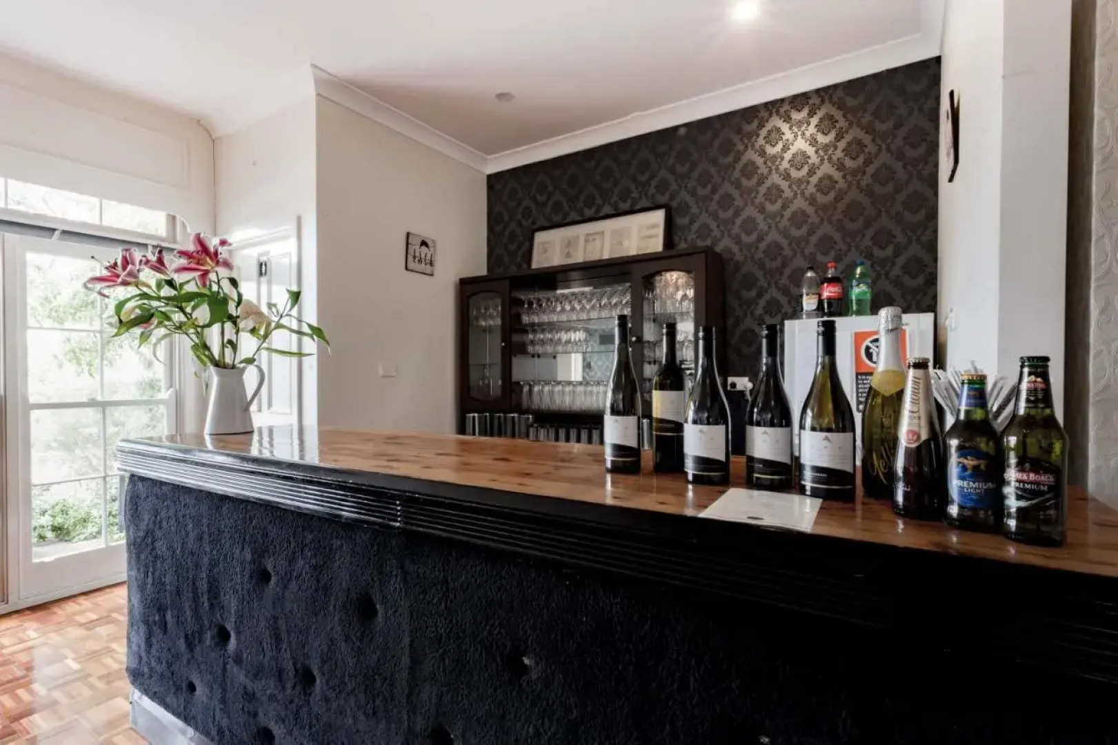 Bundanoon Country Inn Motel