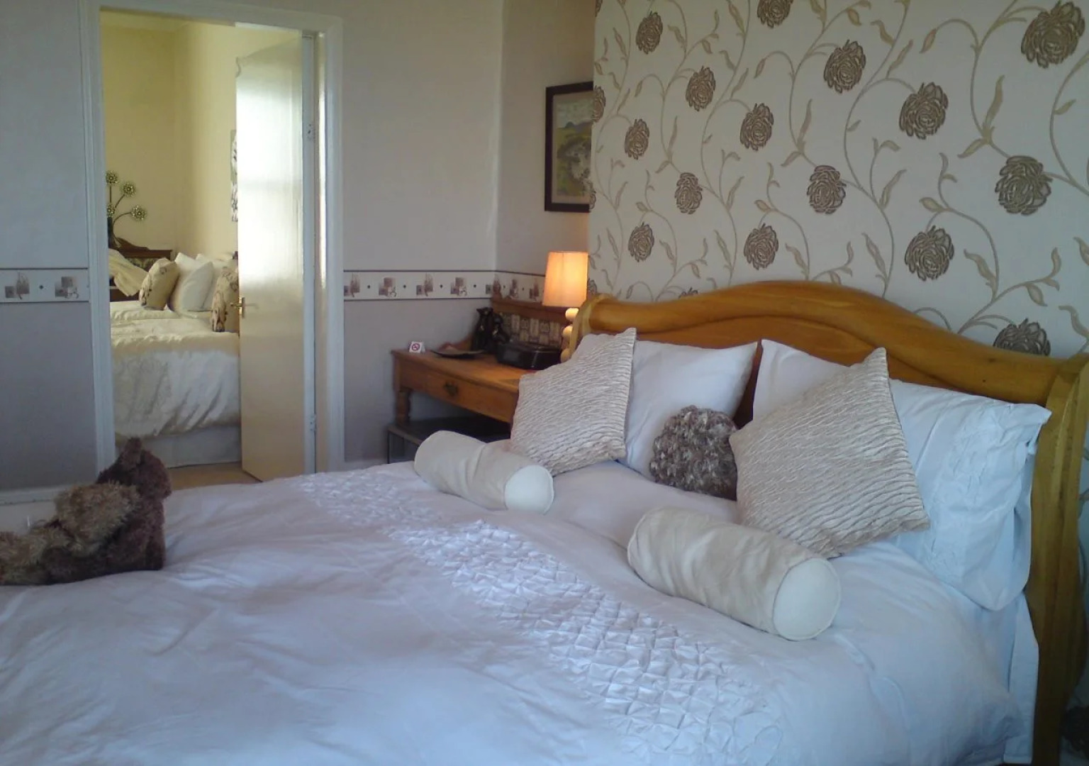 Min y Don Guest House 5 Gold