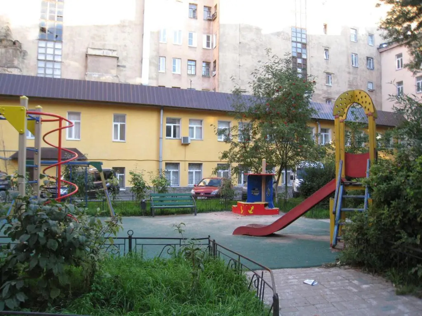 Хостел на 12 линии