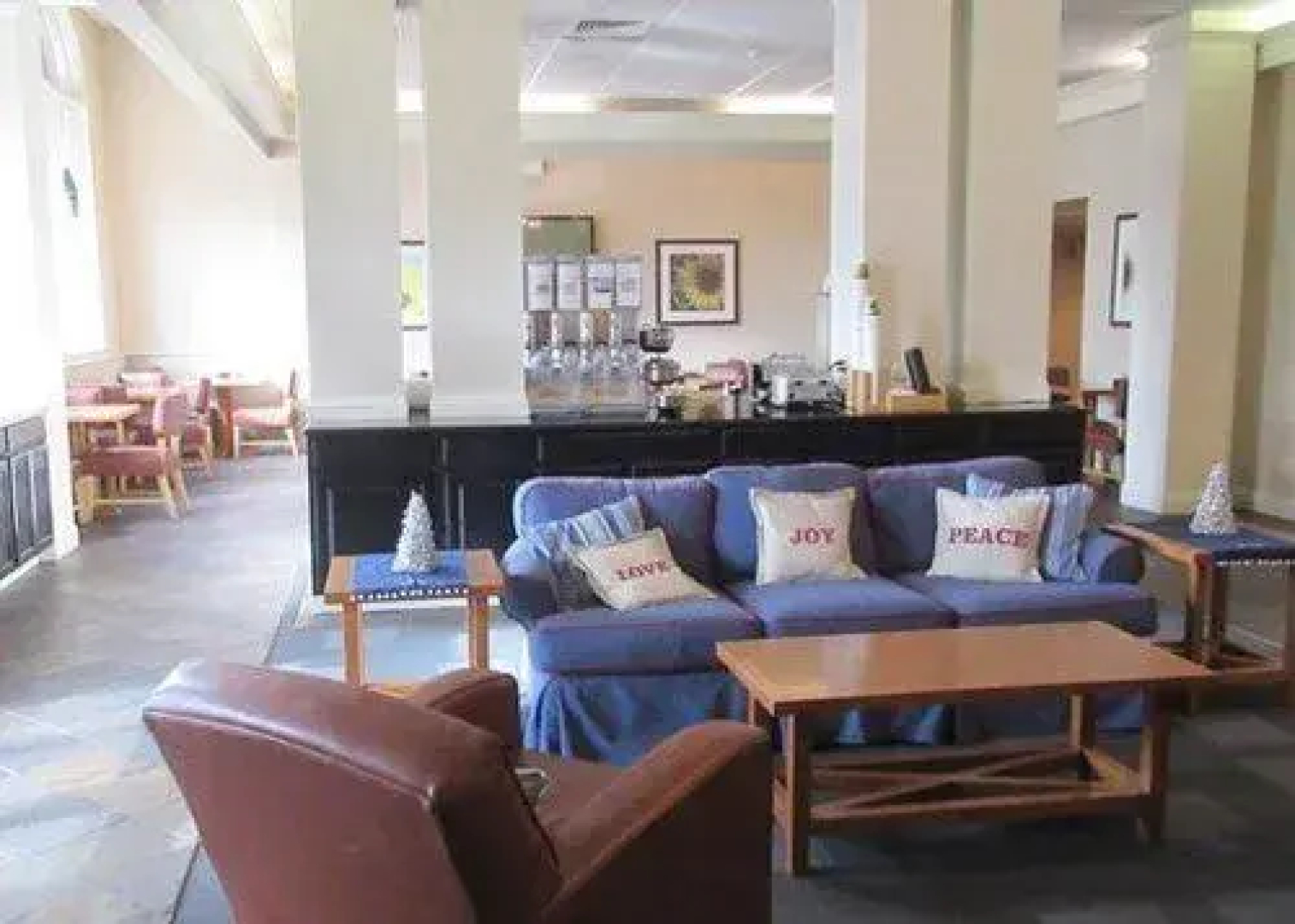 Cburg Inn & Suites
