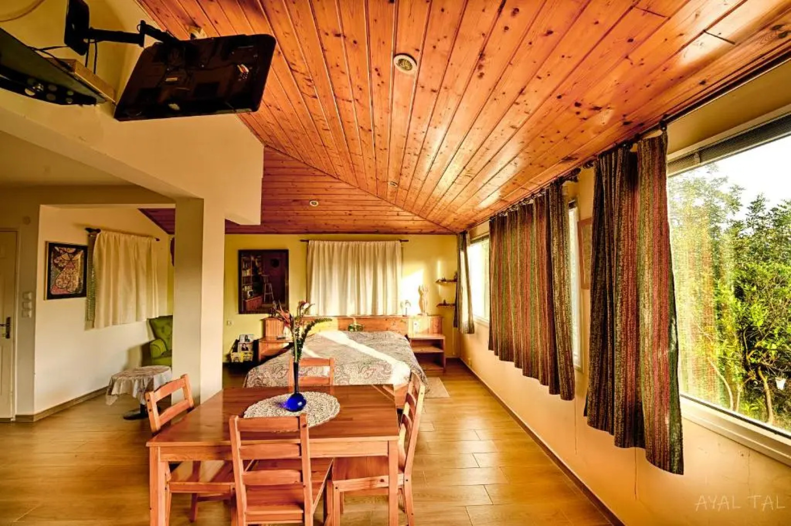 Bloom's Studio הסטודיו של בלום