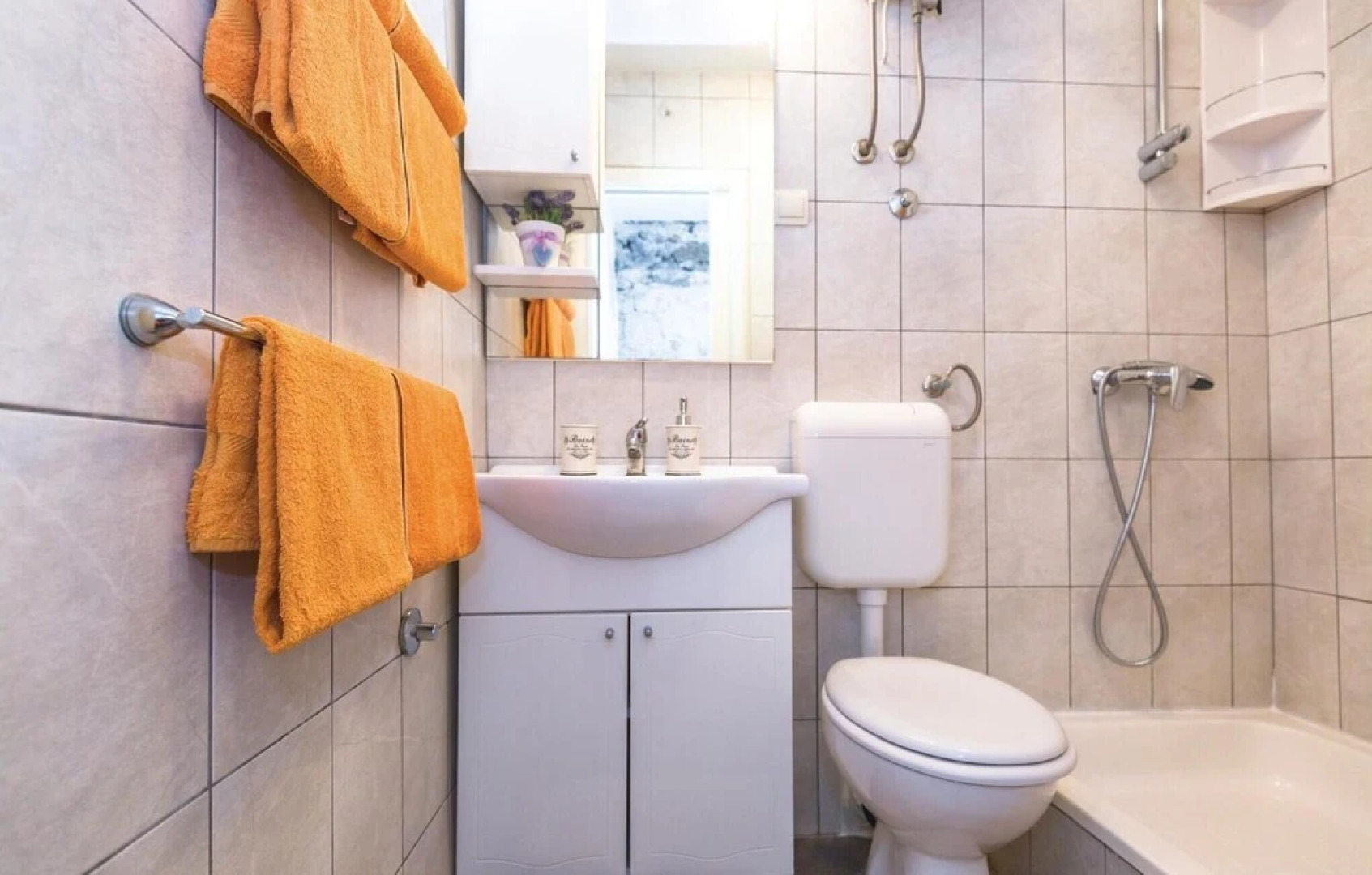 Amazing Home in Podgora With Wifi and 2 Bedrooms