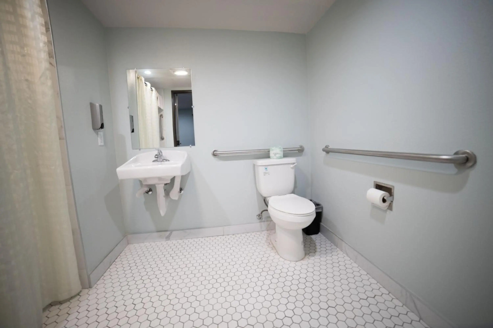 Express Inn & Suites