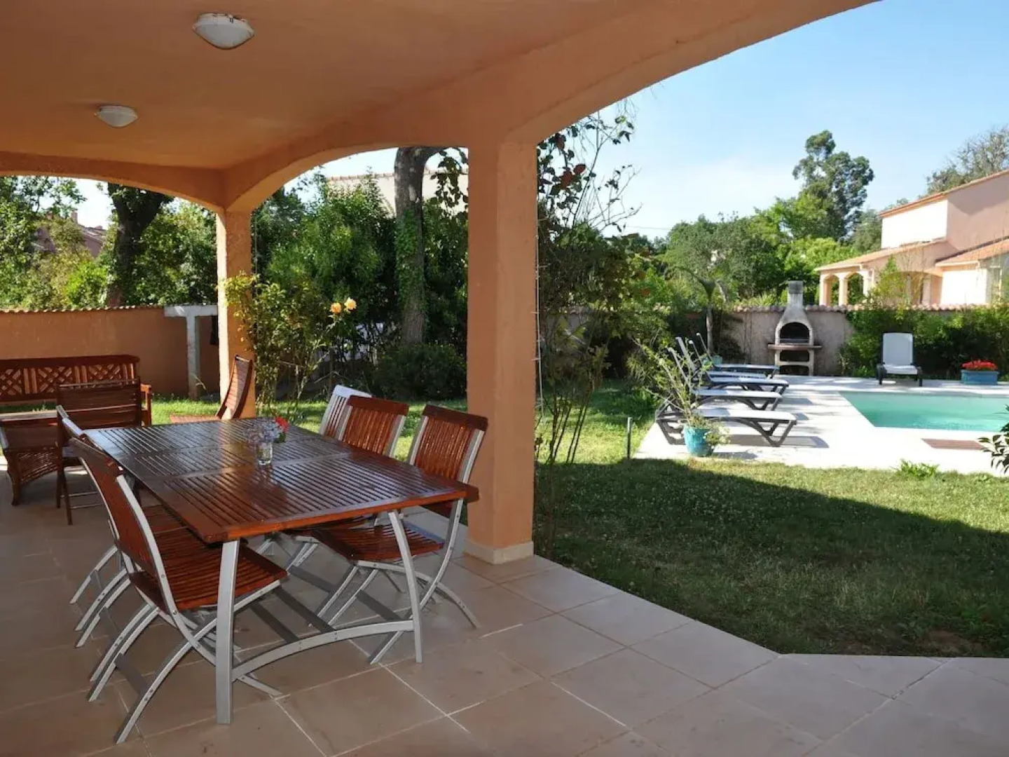 Villa in Moriani-plage With Sea View