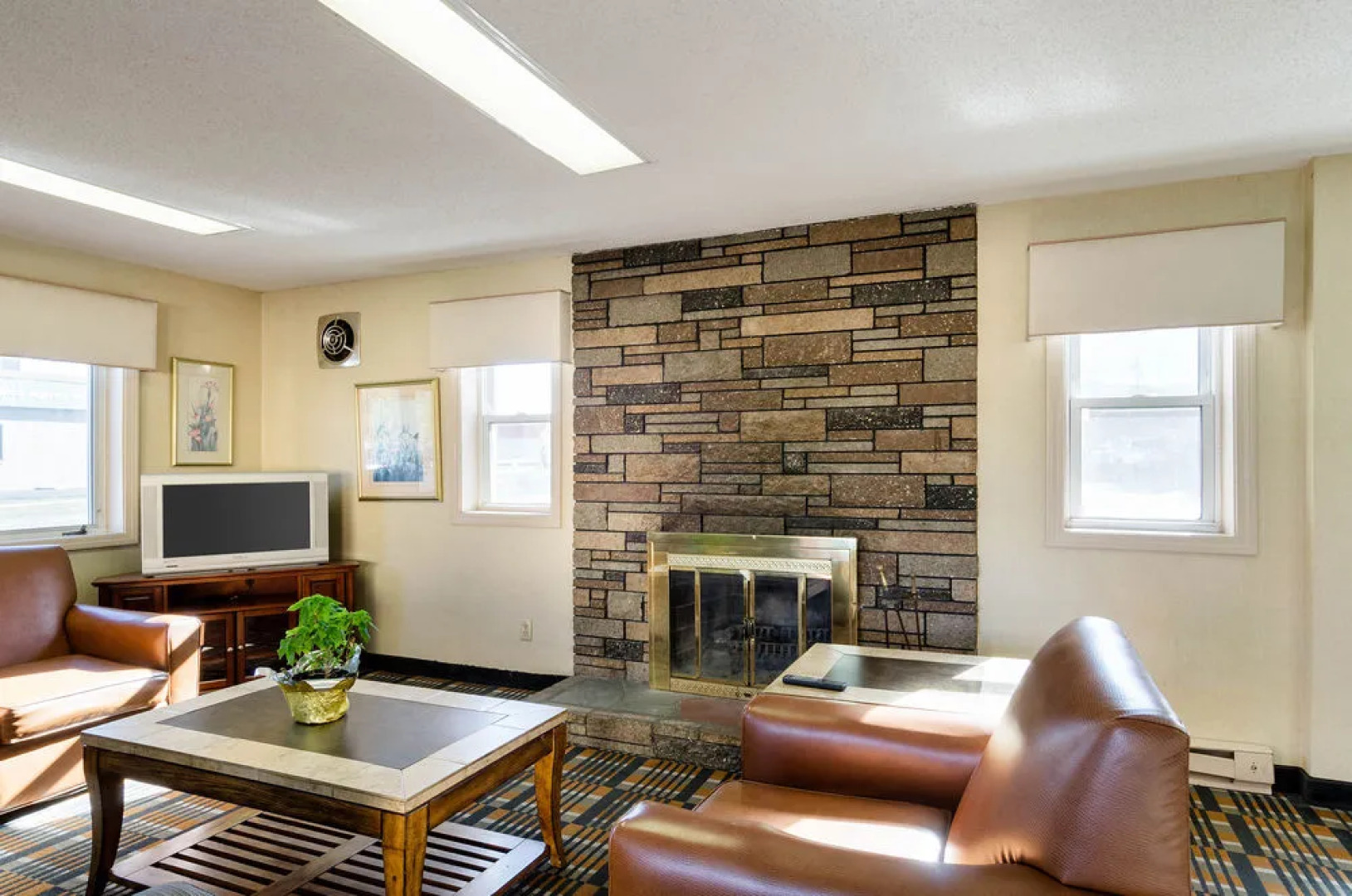 Econo Lodge West Springfield