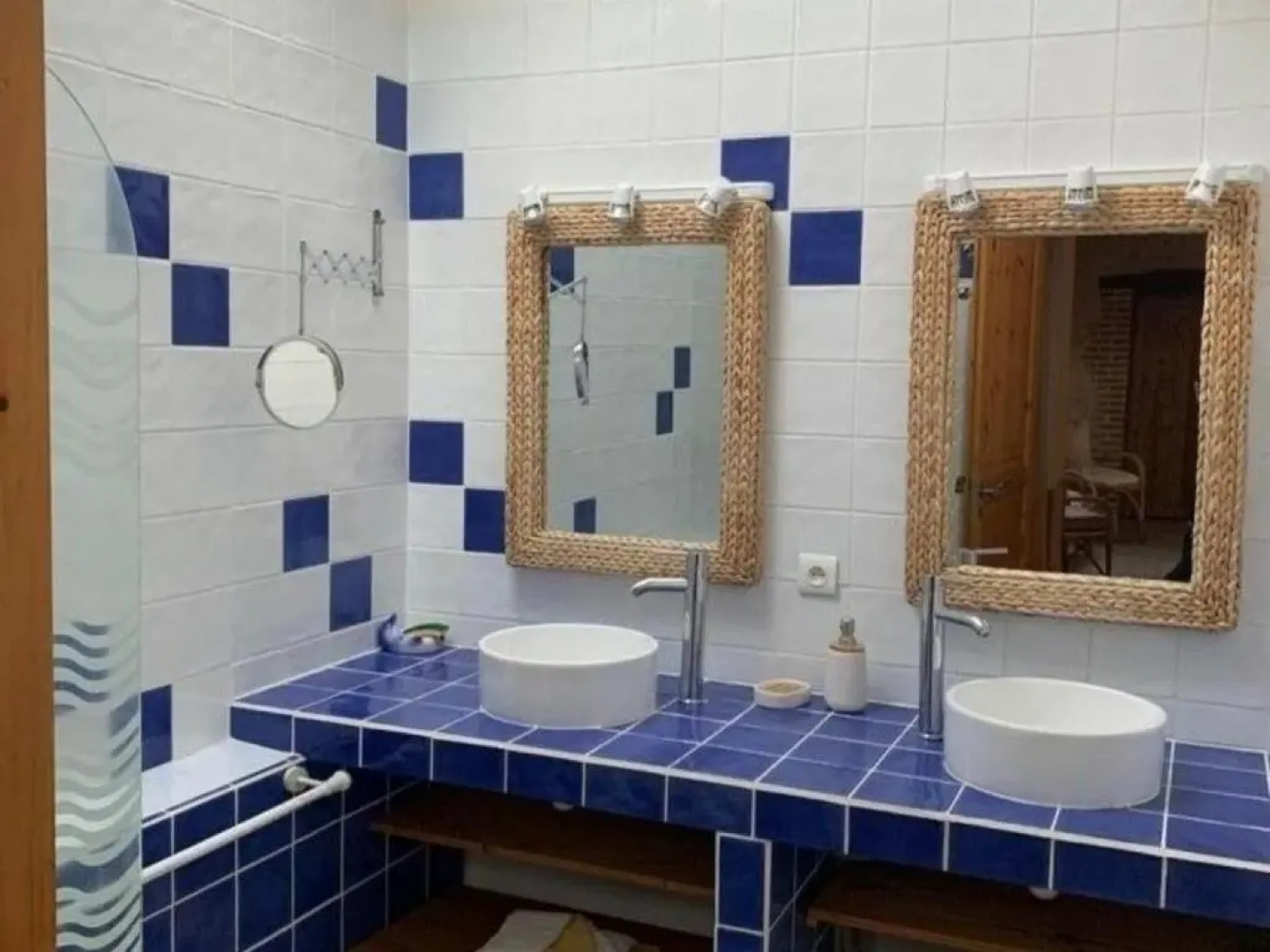 Gîte Mont-prés-Chambord, 6 pièces, 15 personnes - FR-1-491-304